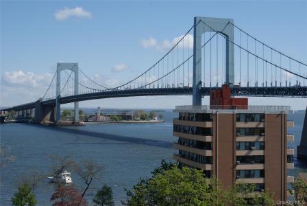 166-41 Powells Cove Boulevard unit: 4C 4C, Beechhurst, NY 11357, USA