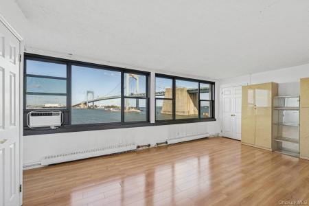 166-41 Powells Cove Boulevard unit: 4C 4C, Beechhurst, New York 11357