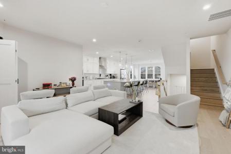 43489 Old Ryan Road, Ashburn, וירג'יניה 20148, ארצות הברית של אמריקה