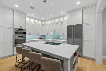 7493 E Rush Ridge Road, Bloomington, 印第安納州 47401, 美國