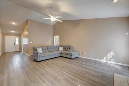 1063 S Colchester Court, Bloomington, Indiana 47401, USA