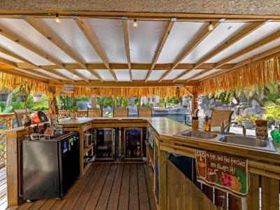 9027 Mavis Road, Weeki Wachee, Florida 34613