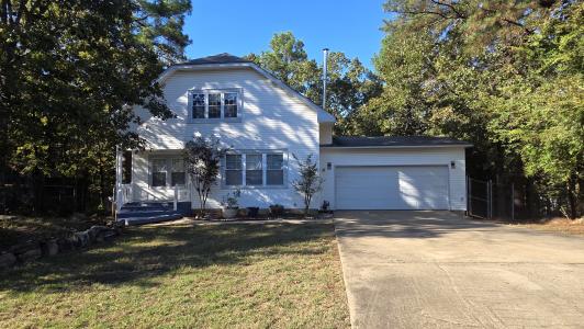 20 Forest Glades Circle, North Little Rock, Arkansas 72120, USA