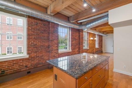 25 Cedar St. , 4, Amesbury, Massachusetts 01913, Stati Uniti