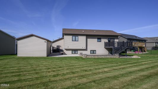 1800 Amber Place, Mandan, ノースダコタ 58554, アメリカ合衆国