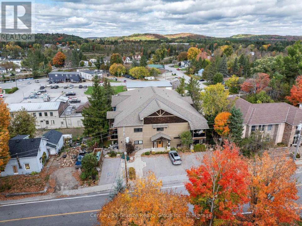 9 NEWCASTLE STREET, Minden Hills (minden), 온타리오주 K0M 2K0, 캐나다