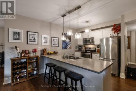 9 NEWCASTLE STREET, Minden Hills (minden), 온타리오주 K0M 2K0, 캐나다