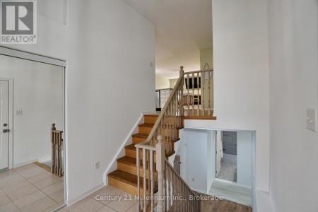 35 NORTHWOOD DRIVE, Wasaga Beach, Ontario L9Z 3B1, Canada