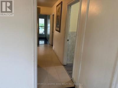 4075 LAWRENCE AVENUE EAST, Toronto (west Hill), Ontario M1E 2R6, Canada