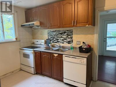 4075 LAWRENCE AVENUE EAST, Toronto (west Hill), Ontario M1E 2R6, Canada