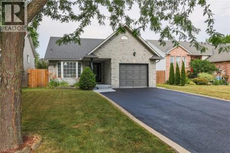 4432 DENNIS AVENUE, Beamsville, Ontario L3J 0E3, Canada