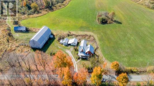 713 RUTHERFORD SIDEROAD, Tay Valley, Ontario K7H 3C9, Canada