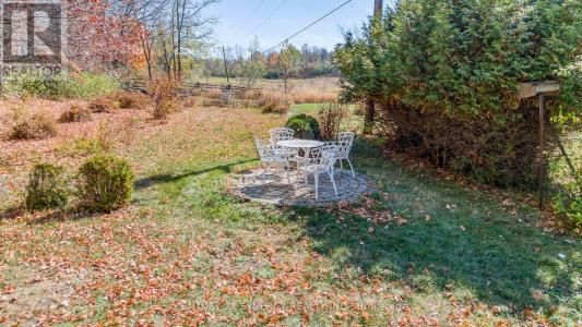 713 RUTHERFORD SIDEROAD, Tay Valley, Ontario K7H 3C9, Canada