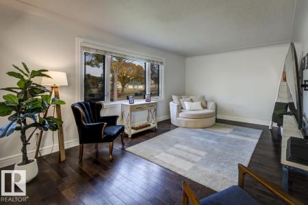 13619 122 AVENUE NW, Edmonton, Альберта T5L 2W1, Канада