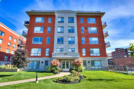 4125  Boul. St-Jean, Dollard-Des Ormeaux, Quebec H9G 2R4, Canada