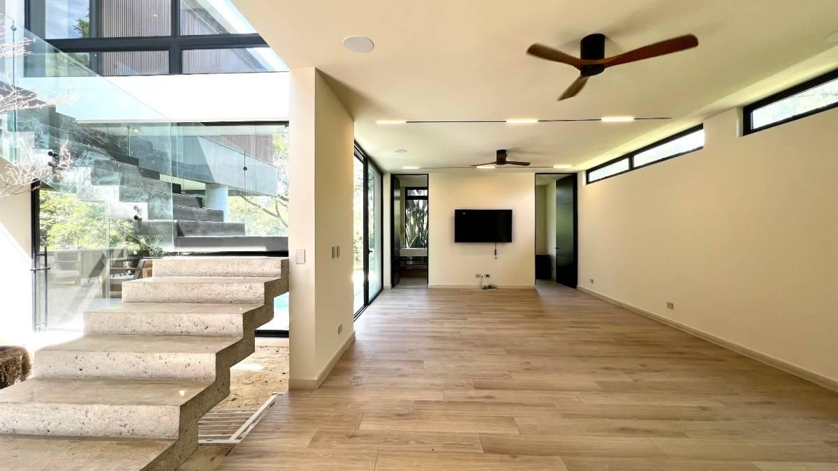 Los Reyes , Guácima Alajuela, アラフエラ 00001, コスタリカ