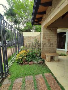 Francis Morices, Asunción 001417 , Villa Aurelia, Asunción 00001, Paraguay