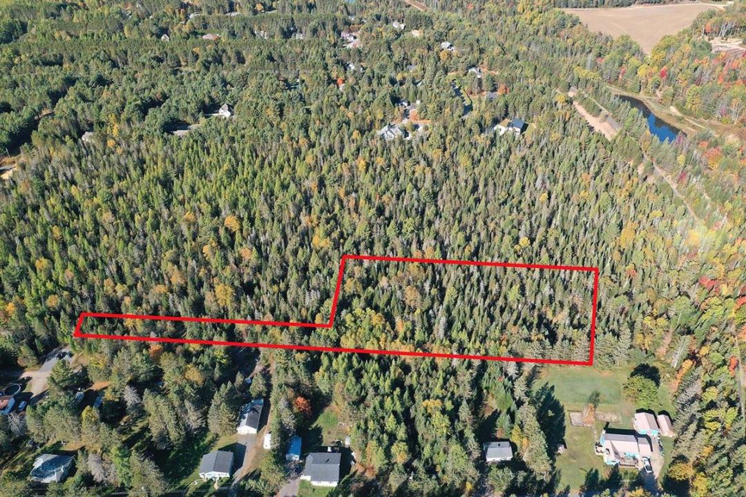 Rue du Colonel, Saint-Faustin/Lac-Carré, Quebec J0T 2G0, Canada