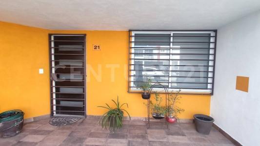AVENIDA ZARAGOZA 236, FRACCIONAMIENTO SANTA ROSA RESIDENCIAL 21,, Coronango, Puebla 72680, Messico