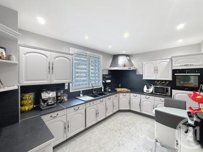 Vaux Le Penil, Île-de-France 77000, France