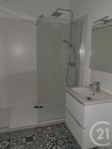 Calais, Norte-Passo De Calais 62100, França