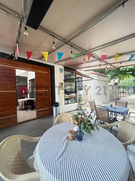 Av. Francisco Mora, 2do anillo Av. San Aurelio #2170B, Sur, Santa Cruz 0000, Bolivia