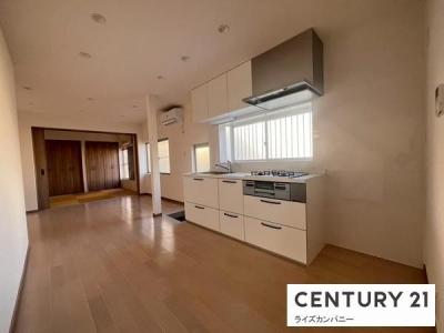 中三国ヶ丘町5丁, 堺市堺区中三国ケ丘町5丁 中古テラス, 堺市堺区, Osaka 590-0022, Japão