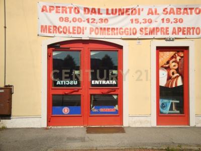 Piazza Alcide De Gasperi, San Giovanni Lupatoto, Veneto 37057, איטליה