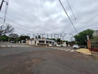 Charles de Gaulle y Cuartel de la Rivera , Recoleta, Asunción 00001, Paraguay