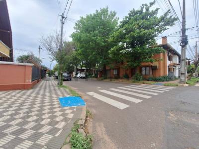 Charles de Gaulle y Cuartel de la Rivera , Recoleta, Asunción 00001, Paraguay