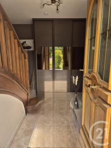 Chambly, Picardie 60230, France