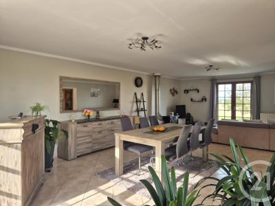 Chambly, Picardie 60230, France