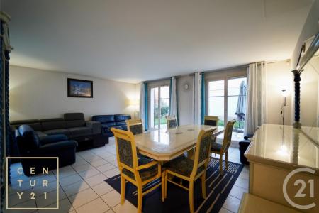 Serris, Île-de-France 77700, France