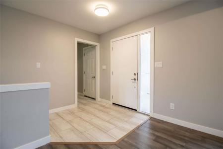 58 WYNDHAM ESTATE DRIVE, Steinbach, Manitoba R5G 2K6, Kanada