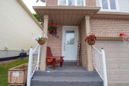 250 FERNDALE DRIVE S, Barrie, Ontario L4N 8J9, Canadá