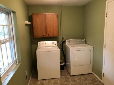 46249 SECOND AVENUE, Chilliwack, קולומביה הבריטית V2P 1T1, קנדה 