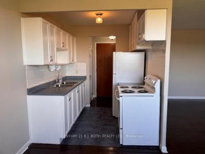 50 GULLIVER ROAD, Toronto, Ontario M6M 2N2, Canadá