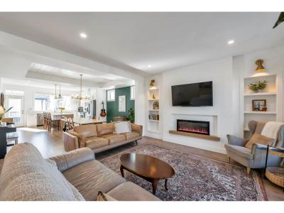 7819 CEDARBROOK ROAD, Chilliwack, British Columbia V2R 6G7, Canada