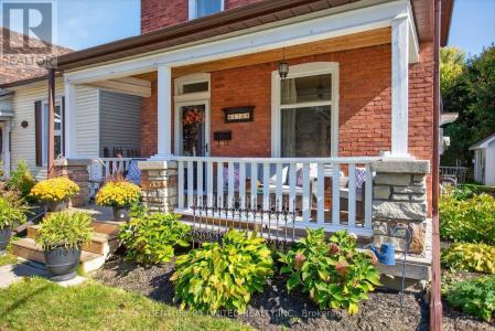 470 ROGERS STREET, Peterborough (ashburnham Ward 4), Ontario K9H 1W9, Canada