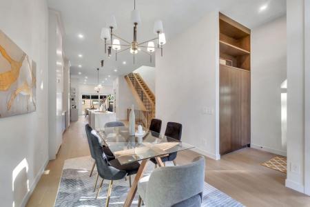 5018 21A STREET SW, Calgary, Alberta T6T 0B3, Canadá