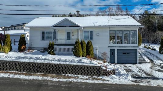 15 Rue St-Jean-Baptiste, Saint-Louis-du-Ha! Ha!, Quebec G0L 3S0, Canadá