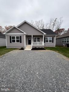 209 Holly Way, Colonial Beach, Virginia 22443, USA