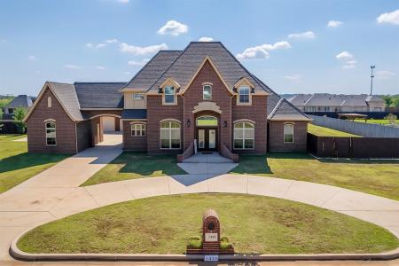 3410 Blackbird Lane, Norman, Oklahoma 73071, USA