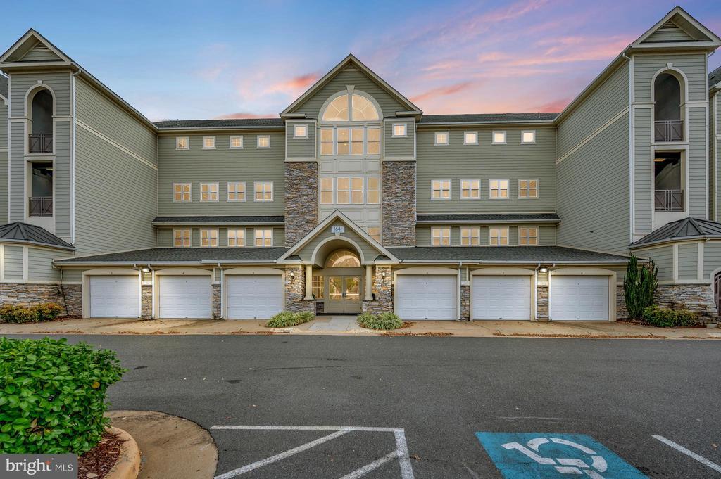 1641 Ladue Court , 203, Woodbridge, Virginia 22191