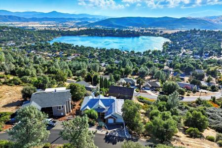 18530 Glenwood Rd, Hidden Valley Lake, 加利福尼亚州 95467, 美国