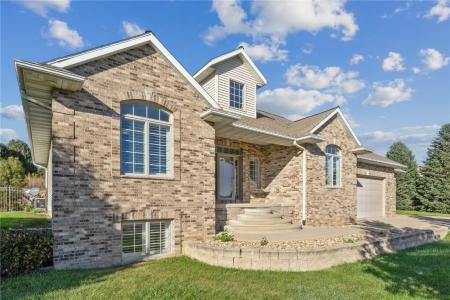 2111 W 4th Street, Vinton, 爱荷华州 52349, 美国