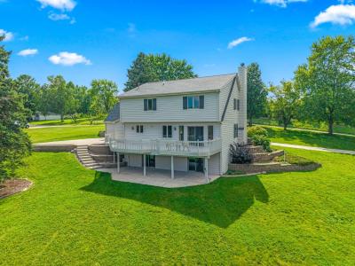 W259N6154 Mary Hill Rd, Lissabon, Wisconsin 53089, USA