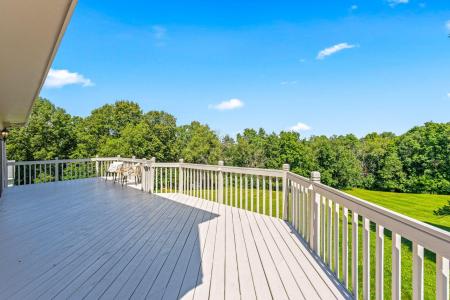 W259N6154 Mary Hill Rd, Lissabon, Wisconsin 53089, USA