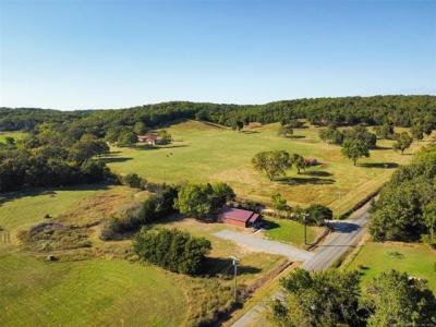12990 W Killabrew Road, Hulbert, Oklahoma 74441