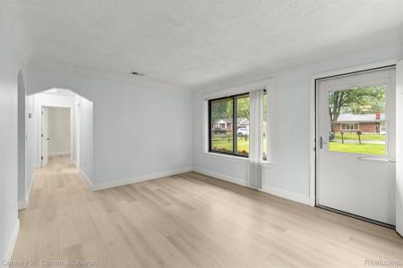 24432 Kensington St, Taylor, 密西根州 48180, 美國